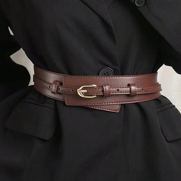 Luxe Vegan Leather Skinny Wide Belt Set - Picture 3 of 9